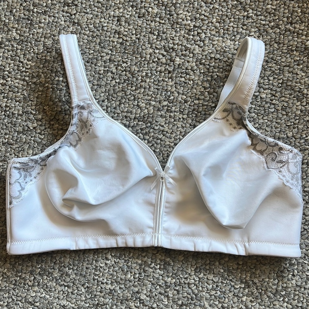Curvation bra